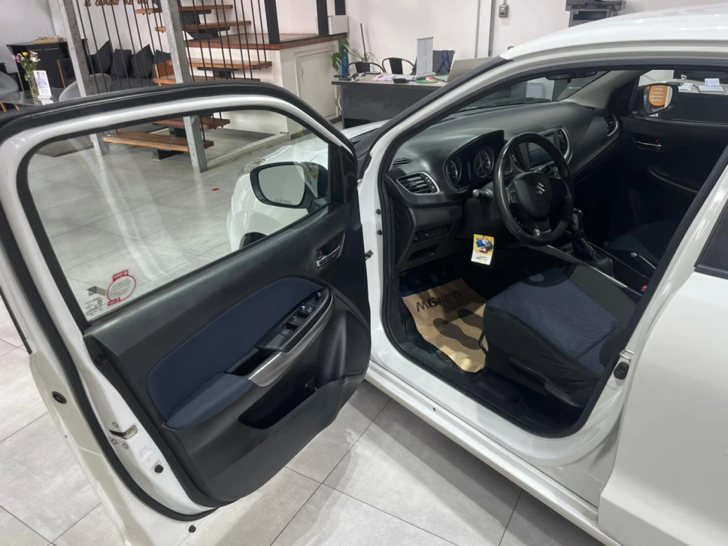 imagen 0 de vehiculo con id 2160
